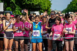 VITAMIN WELL FRAUENLAUF BERLIN: Uta Pippig ist auch heute noch regelmäßig am Start des VITAMIN WELL Frauenlauf Berlin. @ SCC EVENTS/Tilo Wiedensohler